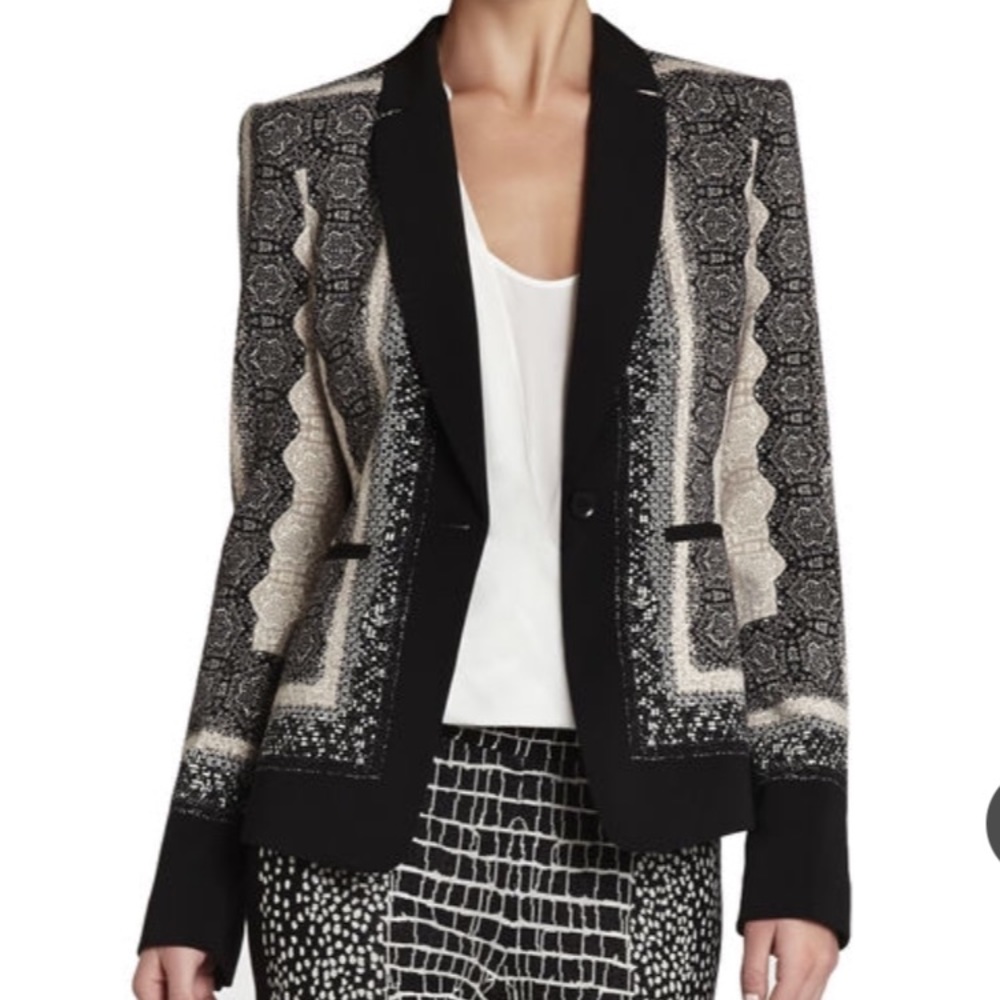 Bcbg maxazria blazer